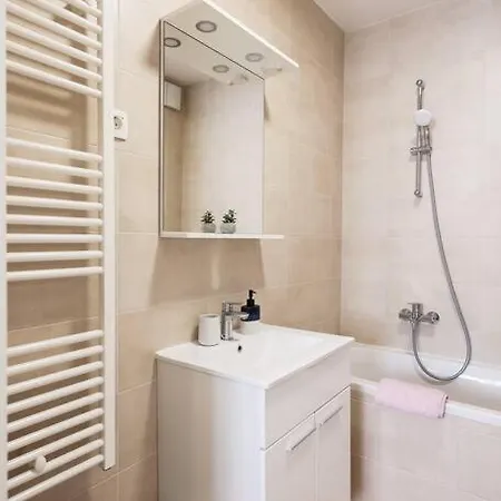 Klara Apartamento Zadar